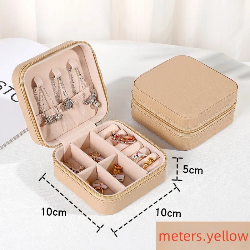 Boîte à Bijoux de Voyage - Élégance et Praticité - Rangement Express Rangement Express 14:771#meters.yellow Boîte à Bijoux de Voyage - Élégance et Praticité